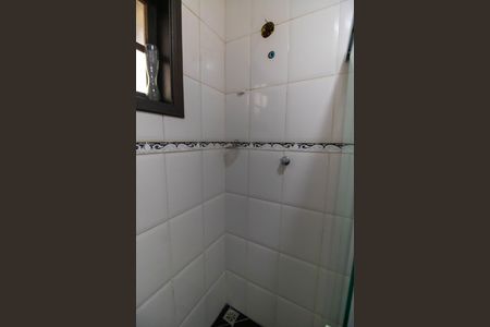 Casa para alugar com 160m², 3 quartos e 6 vagas Casa para alugar com 160m², 3 quartos e 6 vagasBanheiro Social 2