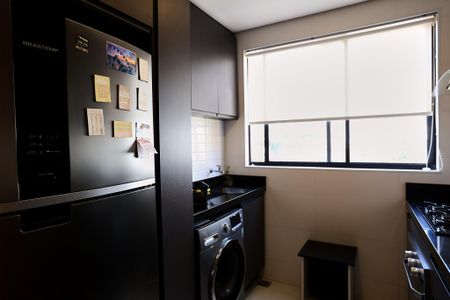 Apartamento à venda com 90m², 2 quartos e 2 vagas Apartamento à venda com 90m², 2 quartos e 2 vagasCozinha e Área de Serviço