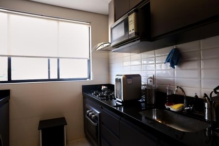 Apartamento à venda com 90m², 2 quartos e 2 vagas Apartamento à venda com 90m², 2 quartos e 2 vagasCozinha e Área de Serviço