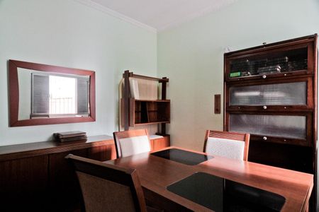 Casa para alugar com 174m², 3 quartos e 4 vagas