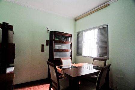 Casa para alugar com 174m², 3 quartos e 4 vagas