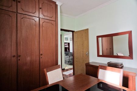 Casa para alugar com 174m², 3 quartos e 4 vagas