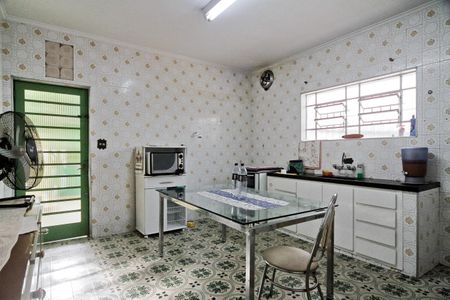 Casa para alugar com 174m², 3 quartos e 4 vagas