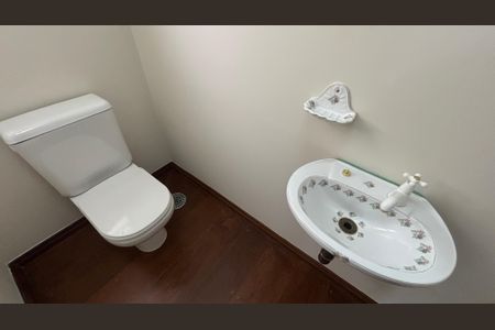 Apartamento à venda com 112m², 2 quartos e 2 vagas Apartamento à venda com 112m², 2 quartos e 2 vagasLavabo