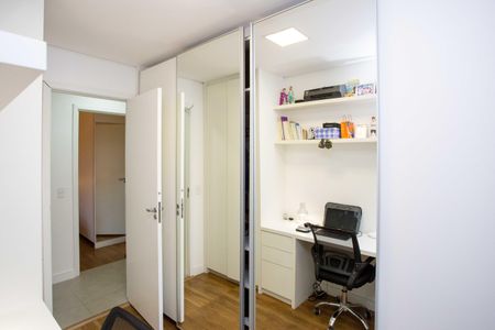 Apartamento à venda com 130m², 3 quartos e 3 vagasQuarto Suite 1