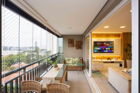 Apartamento à venda com 130m², 3 quartos e 3 vagasVaranda da Sala