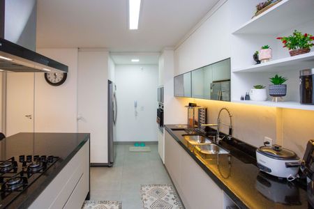 Apartamento à venda com 130m², 3 quartos e 3 vagasCozinha
