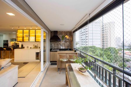 Apartamento à venda com 130m², 3 quartos e 3 vagasVaranda da Sala