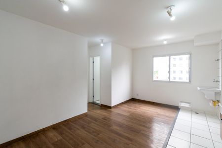 Apartamento à venda com 40m², 2 quartos e sem vaga Apartamento à venda com 40m², 2 quartos e sem vagaSala