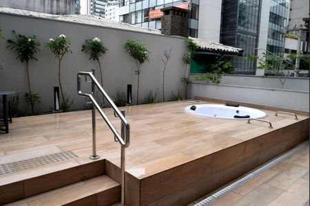 Studio à venda com 17m², 1 quarto e sem vagaOfurô