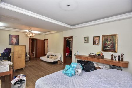Apartamento para alugar com 296m², 3 quartos e 4 vagasSuíte