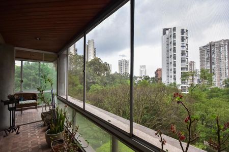 Varanda de apartamento para alugar com 3 quartos, 296m² em Jardim Fonte do Morumbi, São Paulo