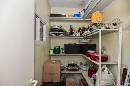 Apartamento para alugar com 296m², 3 quartos e 4 vagasDespensa