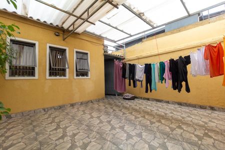 Casa à venda com 69m², 2 quartos e 2 vagas Casa à venda com 69m², 2 quartos e 2 vagasGaragem