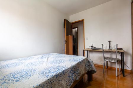 Casa à venda com 69m², 2 quartos e 2 vagas Casa à venda com 69m², 2 quartos e 2 vagasQuarto 1