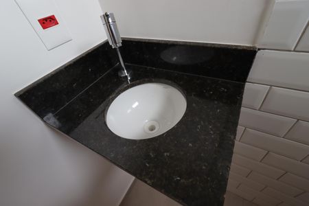 Apartamento para alugar com 54m², 2 quartos e 1 vagaBanheiro da Suíte - Pia