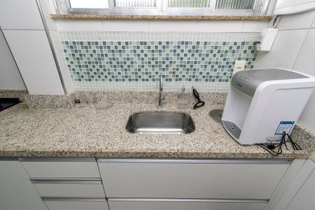Apartamento à venda com 58m², 3 quartos e sem vaga Apartamento à venda com 58m², 3 quartos e sem vagaCozinha