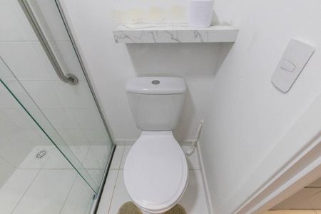 Studio para alugar com 25m², 1 quarto e sem vaga Studio para alugar com 25m², 1 quarto e sem vagaBanheiro