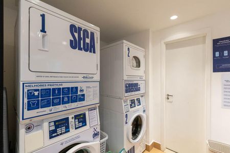 Studio para alugar com 25m², 1 quarto e sem vaga Studio para alugar com 25m², 1 quarto e sem vagaÁrea comum - Lavanderia