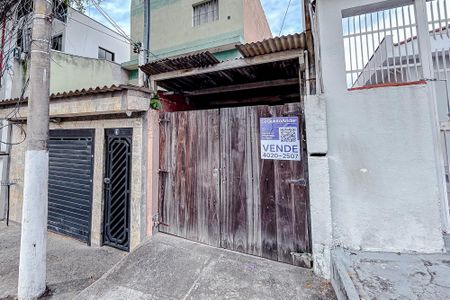 Fachada com Plaquinha de casa à venda com 5 quartos, 285m² em Penha de França, São Paulo
