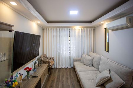 Casa para alugar com 226m², 4 quartos e 2 vagasSala