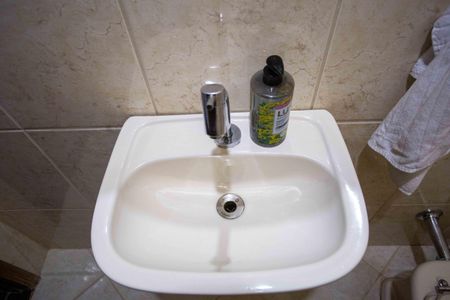 Casa para alugar com 226m², 4 quartos e 2 vagasLavabo