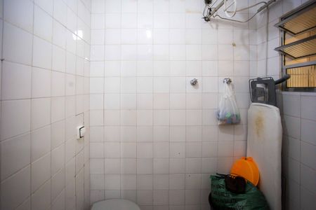 Casa para alugar com 226m², 4 quartos e 2 vagasBanheiro de serviço