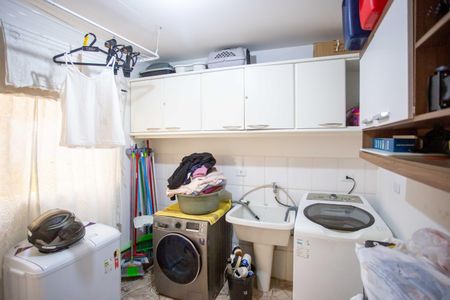 Casa para alugar com 226m², 4 quartos e 2 vagasÁrea de Serviço