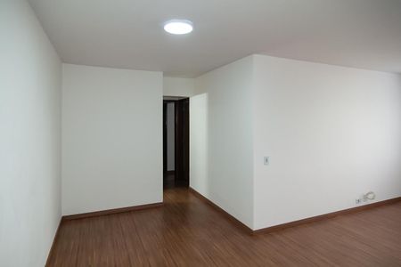 Apartamento à venda com 85m², 2 quartos e 1 vaga