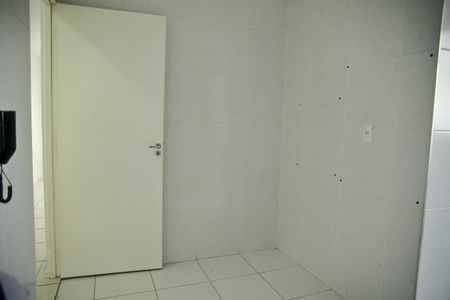 Apartamento à venda com 62m², 2 quartos e 1 vagaCozinha 