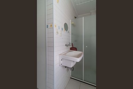 Apartamento para alugar com 65m², 2 quartos e sem vaga Apartamento para alugar com 65m², 2 quartos e sem vagaÁrea de Serviço