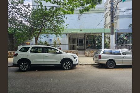 Apartamento para alugar com 65m², 2 quartos e sem vaga Apartamento para alugar com 65m², 2 quartos e sem vagaFachada