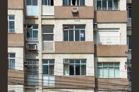 Apartamento à venda com 45m², 1 quarto e sem vagaFachada e portaria