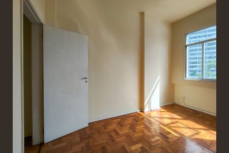 Quarto de apartamento à venda com 1 quarto, 45m² em Vila Isabel, Rio de Janeiro