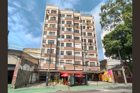 Apartamento à venda com 45m², 1 quarto e sem vagaFachada e portaria