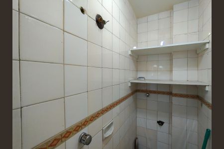 Apartamento à venda com 45m², 1 quarto e sem vagaBanheiro de serviço
