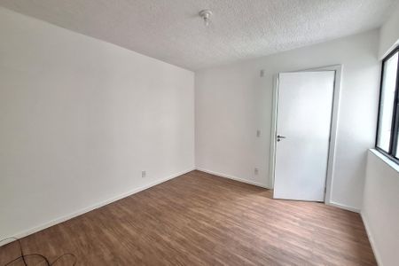 Sala de apartamento para alugar com 2 quartos, 44m² em Parque Equitativa, Duque de Caxias