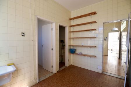 Apartamento para alugar com 218m², 3 quartos e sem vaga Apartamento para alugar com 218m², 3 quartos e sem vagaÁrea de Serviço