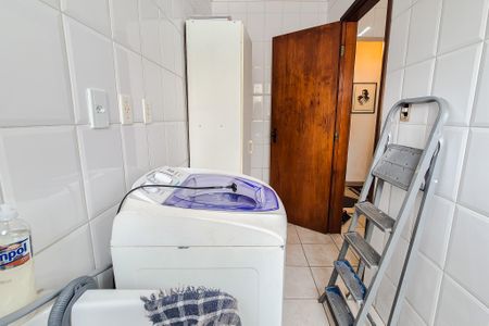 Apartamento à venda com 57m², 1 quarto e 1 vaga Apartamento à venda com 57m², 1 quarto e 1 vagaÁrea de Serviço