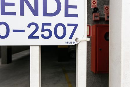 placa KBVE-547 de apartamento à venda com 1 quarto, 30m² em Vila Esperança, São Paulo