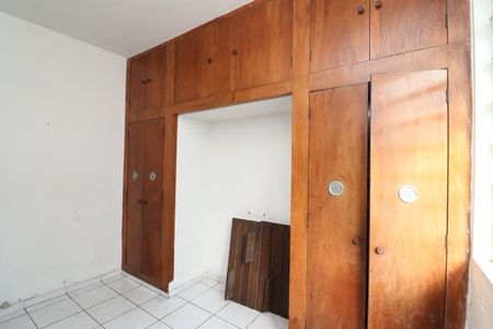 Casa à venda com 180m², 6 quartos e 1 vagaQuarto 3