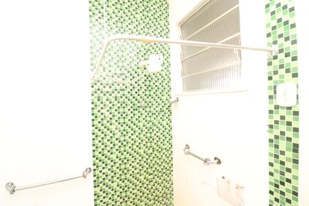 Casa à venda com 180m², 6 quartos e 1 vagaBanheiro Social 1