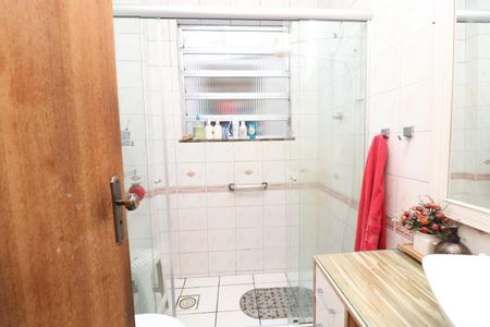 Casa à venda com 180m², 6 quartos e 1 vagaBanheiro Social 2