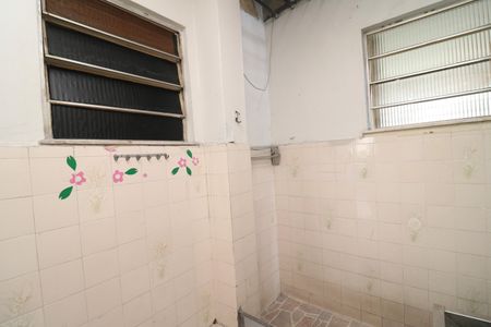 Casa à venda com 180m², 6 quartos e 1 vagaÁrea de Serviço 1