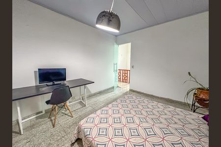 Casa para alugar com 300m², 4 quartos e sem vagaQuarto