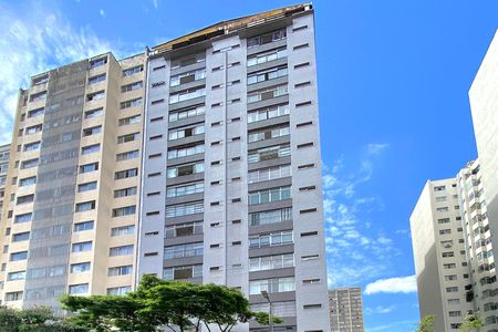 Apartamento à venda com 50m², 1 quarto e sem vaga Apartamento à venda com 50m², 1 quarto e sem vagaFachada