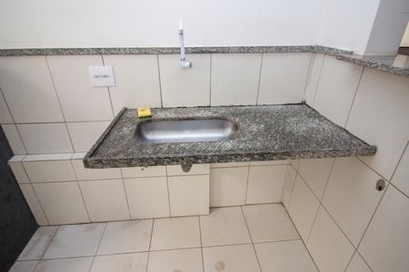 Apartamento à venda com 56m², 2 quartos e 1 vaga Apartamento à venda com 56m², 2 quartos e 1 vagaCozinha e Área de Serviço