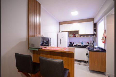 Apartamento à venda com 49m², 2 quartos e 1 vaga Apartamento à venda com 49m², 2 quartos e 1 vagaCozinha/Área de Serviço