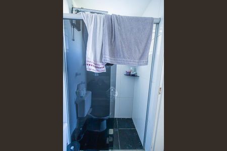 Apartamento à venda com 110m², 2 quartos e 2 vagas Apartamento à venda com 110m², 2 quartos e 2 vagasBanheiro da Suíte