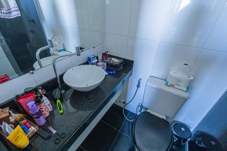 Apartamento à venda com 110m², 2 quartos e 2 vagas Apartamento à venda com 110m², 2 quartos e 2 vagasBanheiro da Suíte